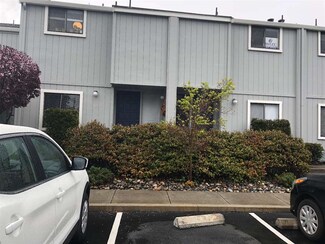 21175 E Cliff Dr, Santa Cruz, CA 95062