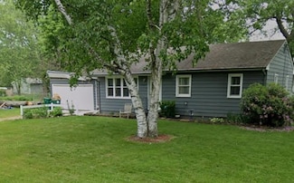 5165 Willette Ave, Kalamazoo, MI 49048