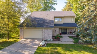 5891 E Lake Dr, Haslett, MI 48840