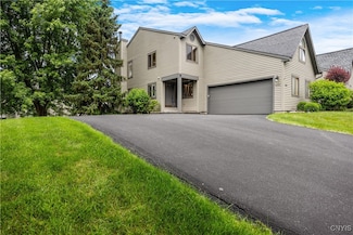 4797 Huntwood Path, Manlius, NY 13104