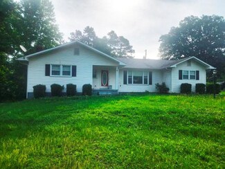 49 Coryell Dr, Meherrin, VA 23954