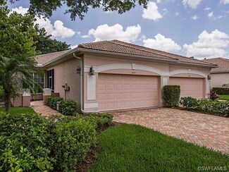 1830 Leamington Ln, Naples, FL 34109