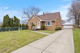 36 Floral Place, Buffalo, NY 14225