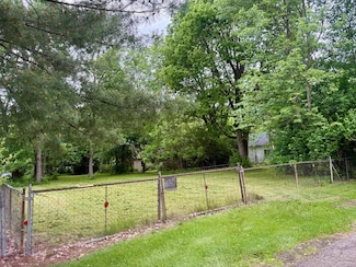 0 University Rd, Crystal Lakes, OH 45341