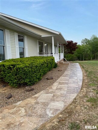 63 Three Mile Creek Rd, Rosiclare, IL 62982