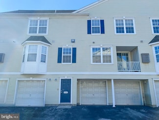 6008 Riverfront Dr Unit 6008, Palmyra, NJ 08065