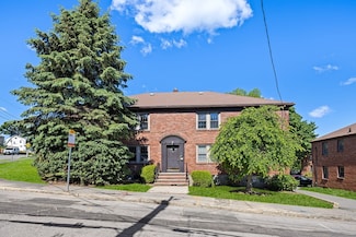 9 Common St Unit 3, Quincy, MA 02169