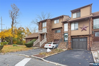 3 Ross Rd, Wallington, NJ 07057