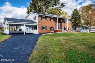 7001 Washington Pike, Corryton, TN 37721