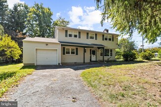 432 Narragansett Dr, Cherry Hill, NJ 08002