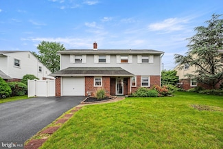 1421 Brierwood Rd, Havertown, PA 19083