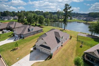 2178 Chapel Ln, Opelika, AL 36801