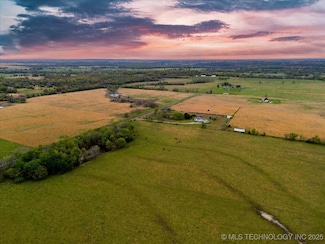 04 S 4360 Rd, Vinita, OK 74301