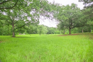 155 Dobbin, Livingston, TX 77351