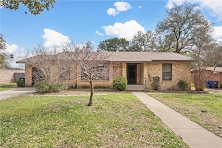 2100 Gregory Ln, Waco, TX 76708