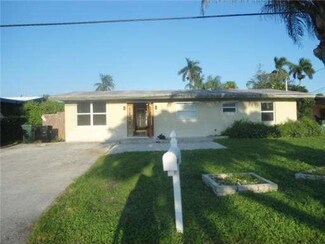 2424 Cat Cay Ln, Fort Lauderdale, FL 33312