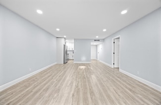 6061 N Falls Circle Dr Unit 109, Lauderhill, FL 33319