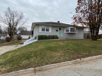 1017 Magnolia St W, Excelsior Springs, MO 64024