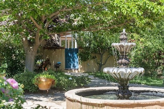 653 Canyon Rd Unit 8, Santa Fe, NM 87501