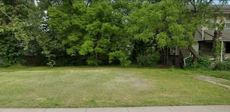 2837 Tracy Ave, Kansas City, MO 64109