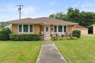 819 W Elm St, Durant, OK 74701