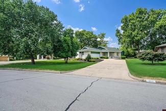 1301 Porter Ln, Mountain Home, AR 72653