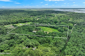 18 Ponderosa Dr, Saint Helena Island, SC 29920