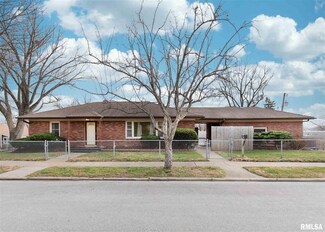 2603 Telegraph Rd, Davenport, IA 52804