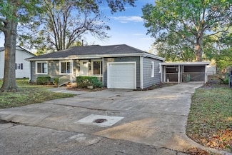 724 S Cedar St, Sapulpa, OK 74066