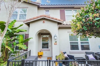 430 Caminito Azul, Vista, CA 92083