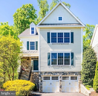 6912 Willow St, Falls Church, VA 22046