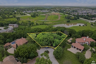 3708 Buck Brush Ct, Lawrence, KS 66049