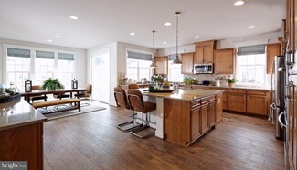 104 Flyfoot Dr, Stephenson, VA 22656