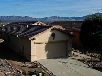 908 N Kiefer Ln, Green Valley, AZ 85614