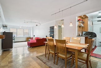 520 E 76th St Unit 8C, New York, NY 10021