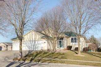 1126 Ashley Ln SW, Rochester, MN 55902