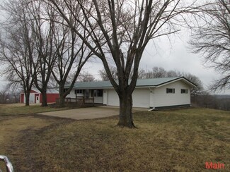 54056 Snyder Rd, Gays Mills, WI 54631