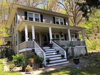 21 Everdale Rd, Randolph, NJ 07869