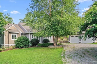 4310 Merry Point Rd, Lancaster, VA 22503