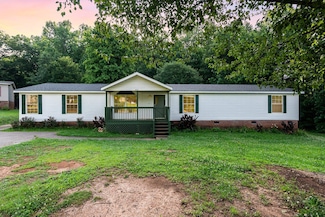 622 N Tiger Lily Ln, Lyman, SC 29365