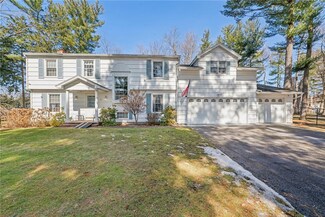 591 Saint Rita's Ct, Webster, NY 14580