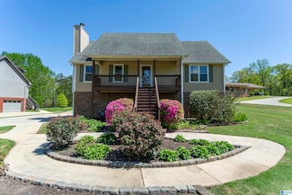 731 Parker Dr, Gardendale, AL 35071