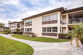 4712 Marine Pkwy Unit 104, New Port Richey, FL 34652