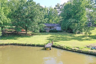 946 Old Oak Tree Rd, Waterloo, SC 29384