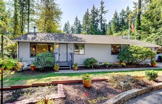 1127 NE 197th Ct, Shoreline, WA 98155