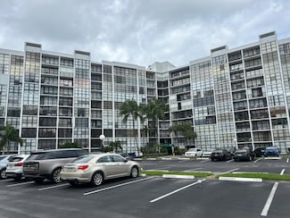 800 Parkview Dr Unit 406, Hallandale Beach, FL 33009