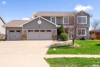 6313 Dorothys Dr, Bettendorf, IA 52722