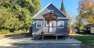 1603 N 5th St, Niles, MI 49120