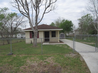 6601 Nielan St, Houston, TX 77028