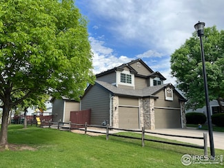 1574 Goshawk Dr, Longmont, CO 80504